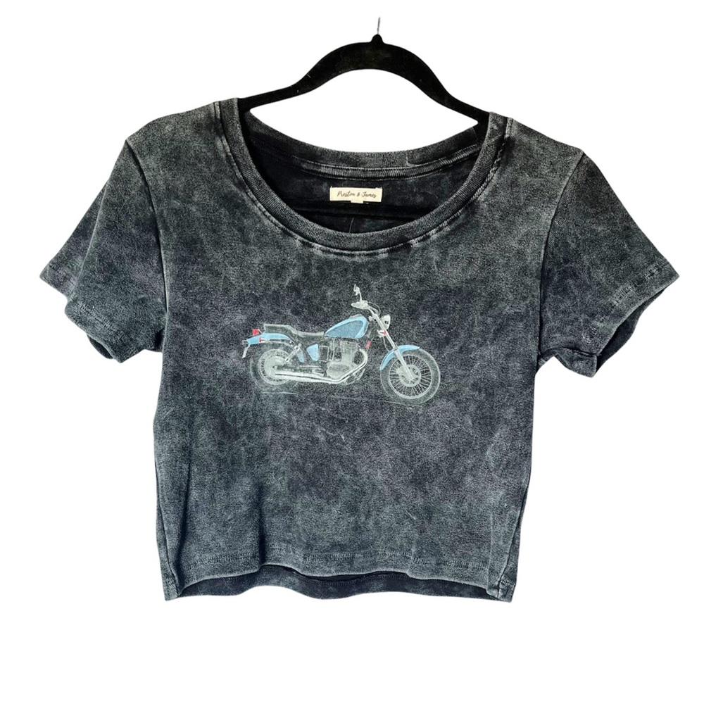 Motorcycle NWOT Distressed Cropped Graphic Tee‎